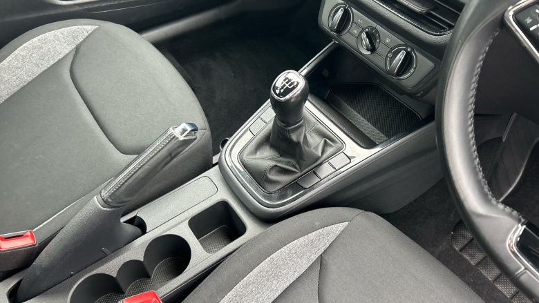 Skoda Fabia 1.0 MPI 80 SE Comfort 5dr Petrol Hatchback